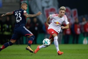  莱比锡红牛中场大将奥尔莫伤愈复出迎首胜  