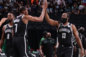  哈登交易风波终结正式加盟快船  