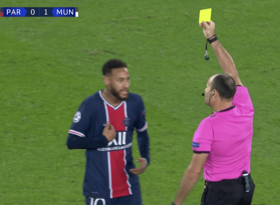  姆巴佩争议庆祝染黄，巴黎险胜引发舆论战  