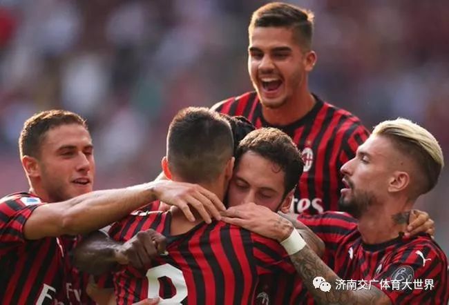  AC米兰补时绝杀，终结那不勒斯连胜势头